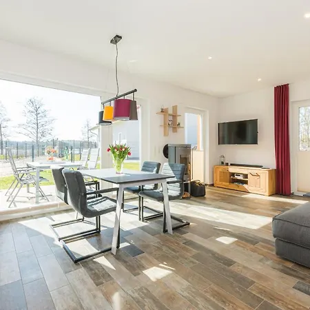 Neu!!! Ferienhaus-see-sauna-kamin-5 Sterne-102m² * Krakow am See