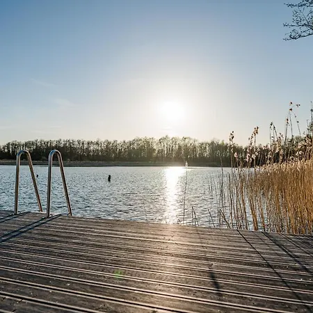 Casa vacanze Neu!!! Ferienhaus-see-sauna-kamin-5 Sterne-102m²