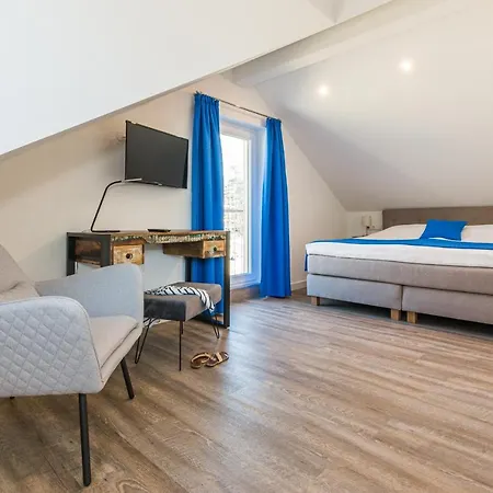 Neu!!! Ferienhaus-see-sauna-kamin-5 Sterne-102m² *